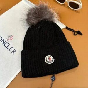 NWT Moncler Black Virgin Wool Ribbed Beanie with Pom Pom
